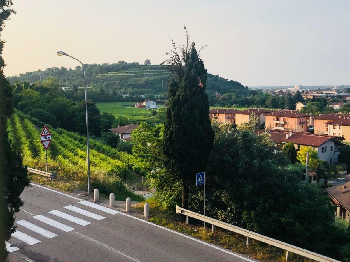Valpolicella Homes Recioto Apartment ซานตัมบรอโจ ดิ วัลโปลีเชลลา ภายนอก รูปภาพ